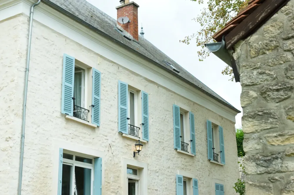 grande maison en pierre